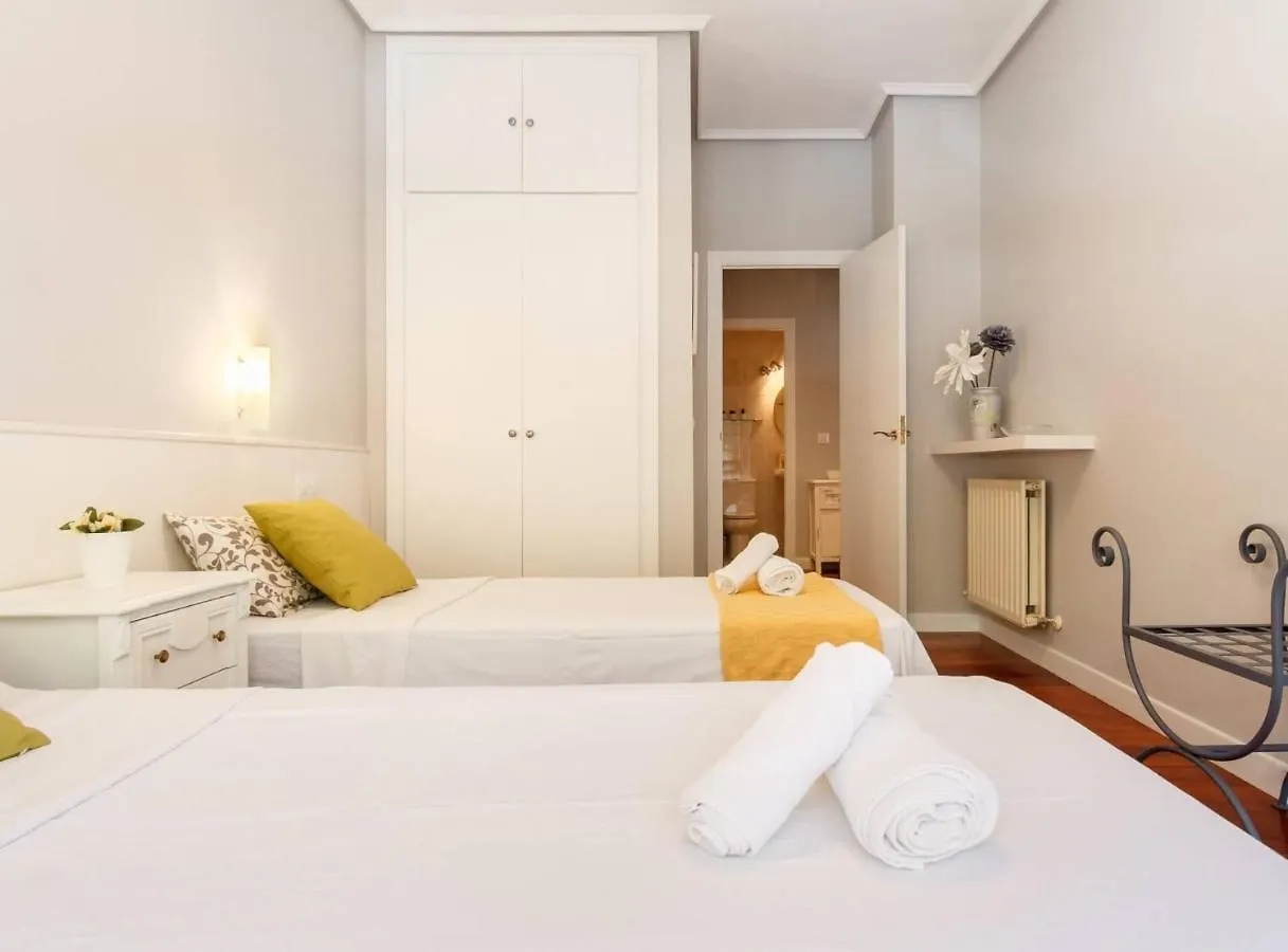 Vivienda Turistica De Prestancia En Castanos, Bilbao