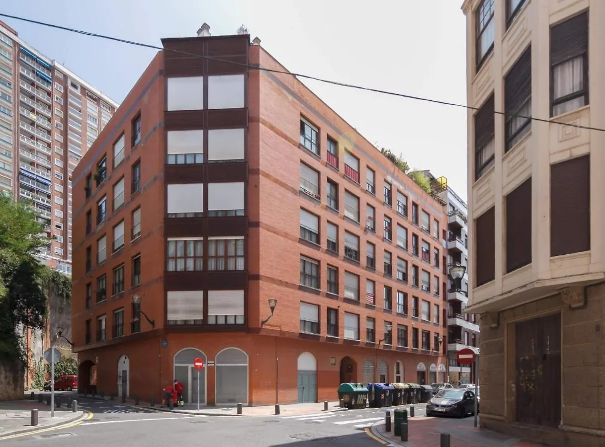 Vivienda Turistica De Prestancia En Castanos, Bilbao Apartment