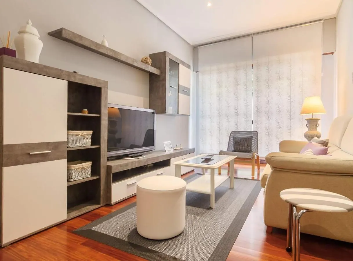 Apartment Vivienda Turistica De Prestancia En Castanos, Bilbao Spain